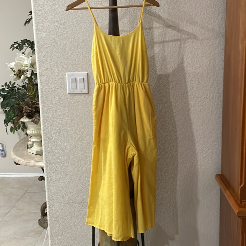 NWT Davi&Dani Yellow Spaghetti Strap Open Back w Bow Tie Lined COUTURE Jumper M